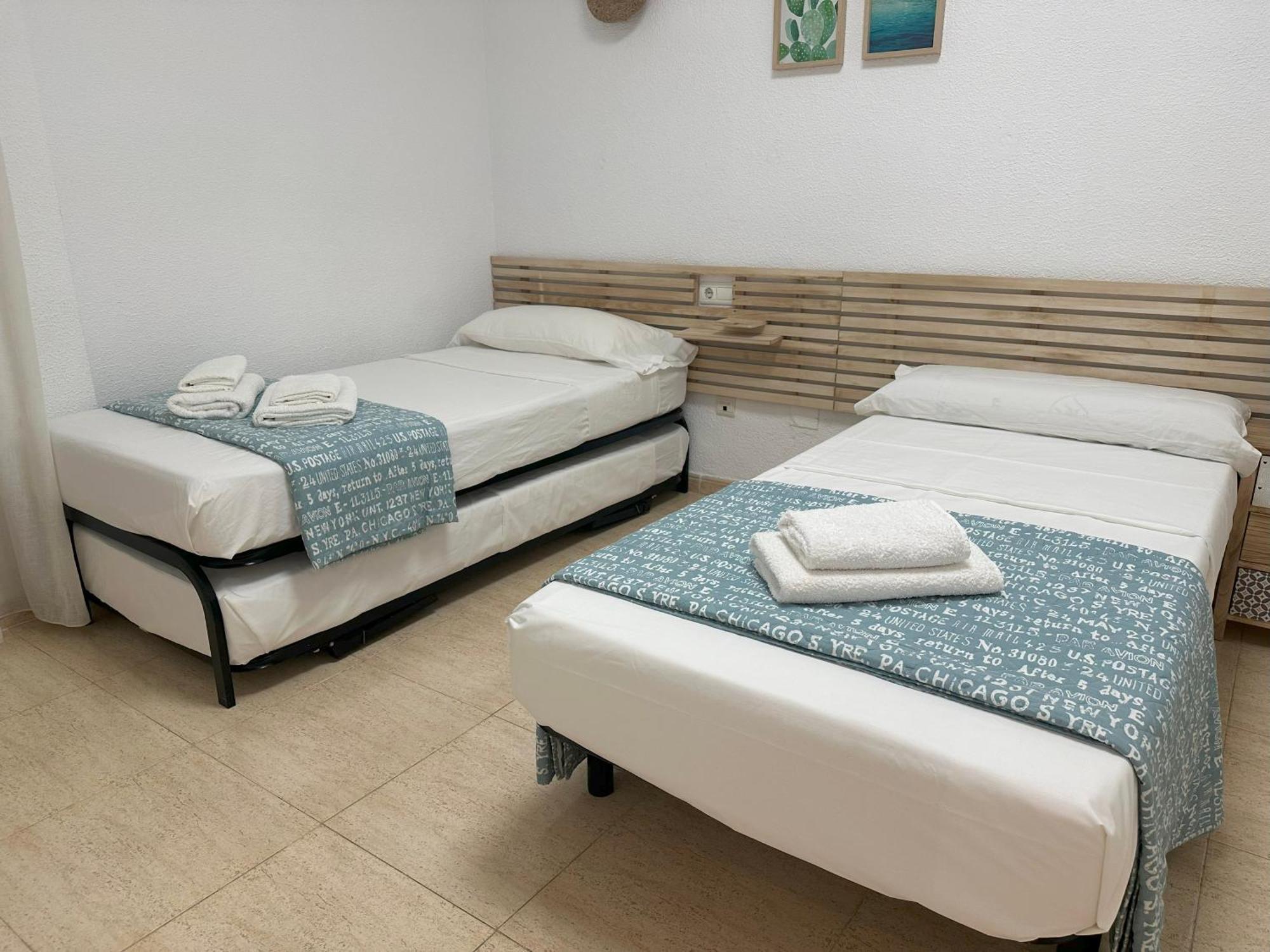 Alicante Beach And Center Extérieur photo